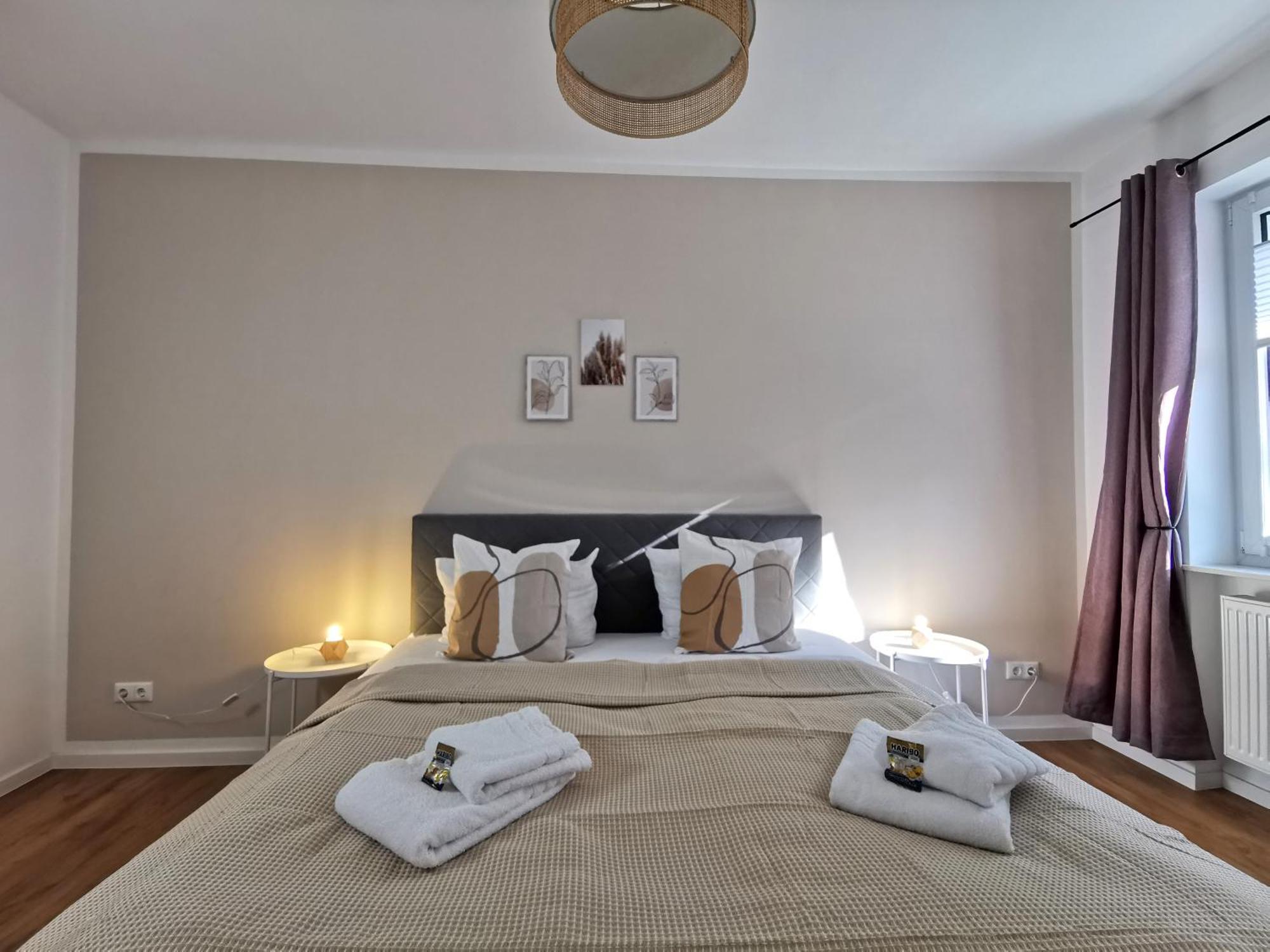 Bohnapartments Xl Suite - 2 Schlafzimmer Mit Balkon - Zentrum - Petersberg - Domplatz Erfurt Bagian luar foto