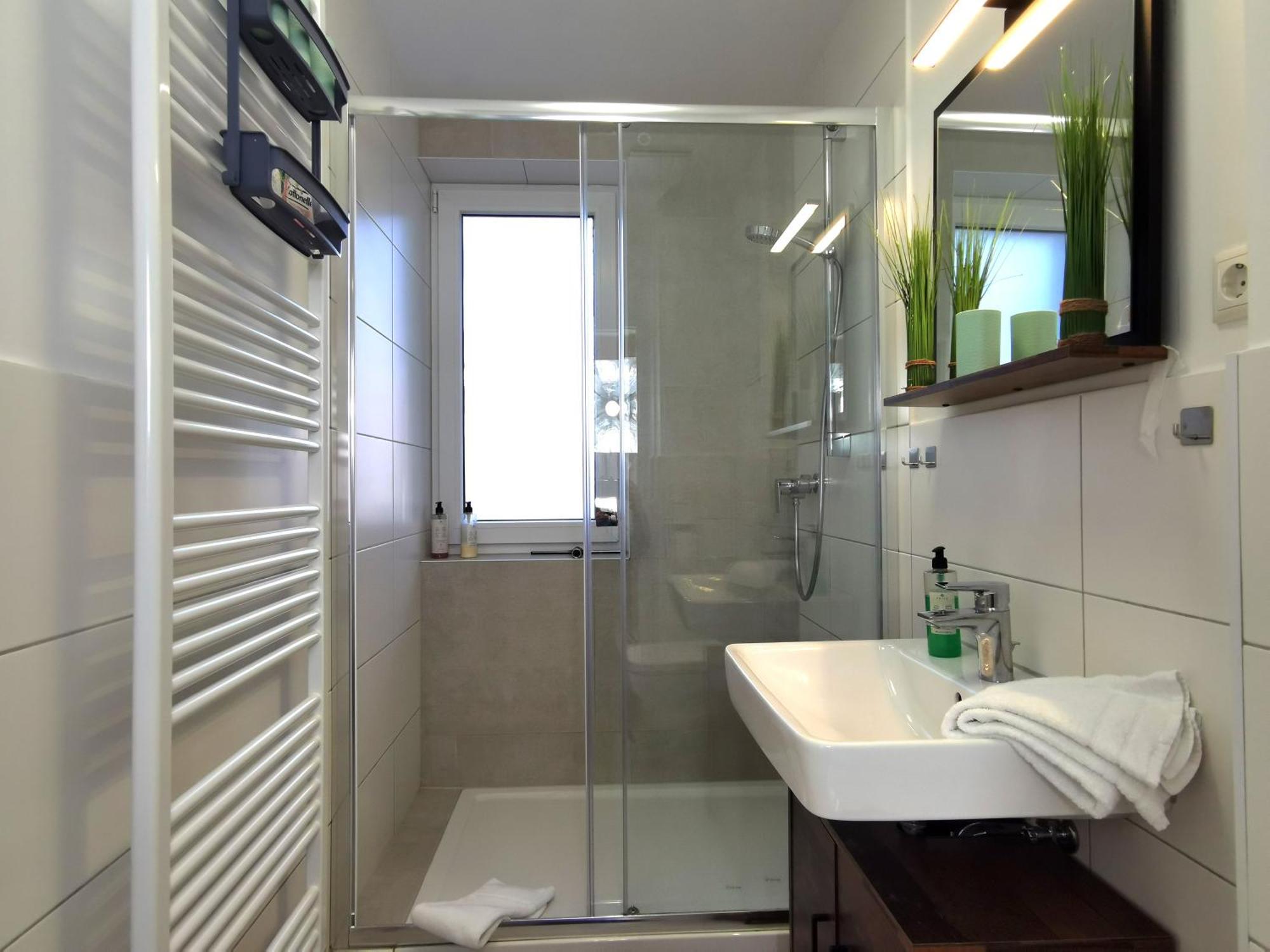 Bohnapartments Xl Suite - 2 Schlafzimmer Mit Balkon - Zentrum - Petersberg - Domplatz Erfurt Bagian luar foto